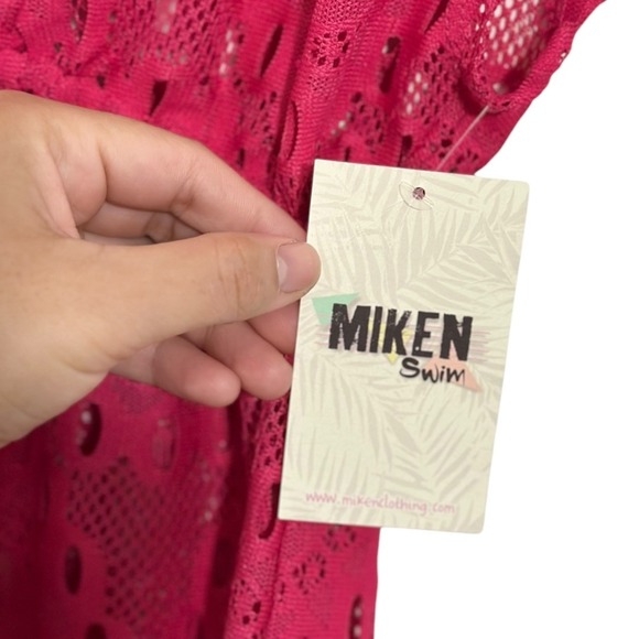 Miken Swim Pink Crochet Lace V-Neck Empire Waist Cover Up Dress Size Medium NWT - Picture 5 of 7